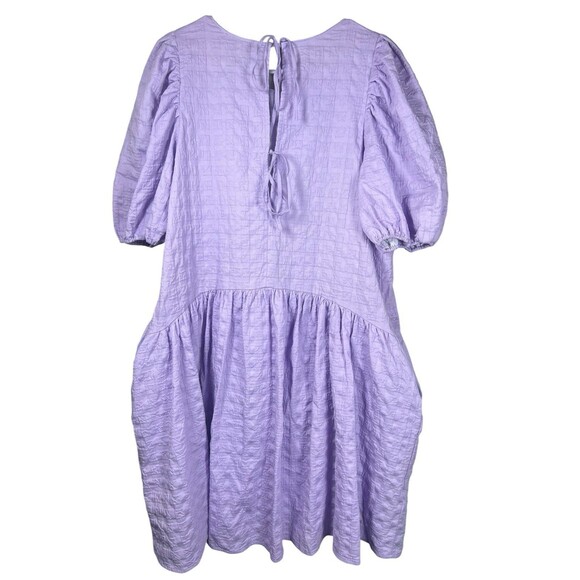 English Factory Lilac Textured Puff Sleeve Mini Dress L Tiered Back Tie Babydoll - Picture 6 of 11